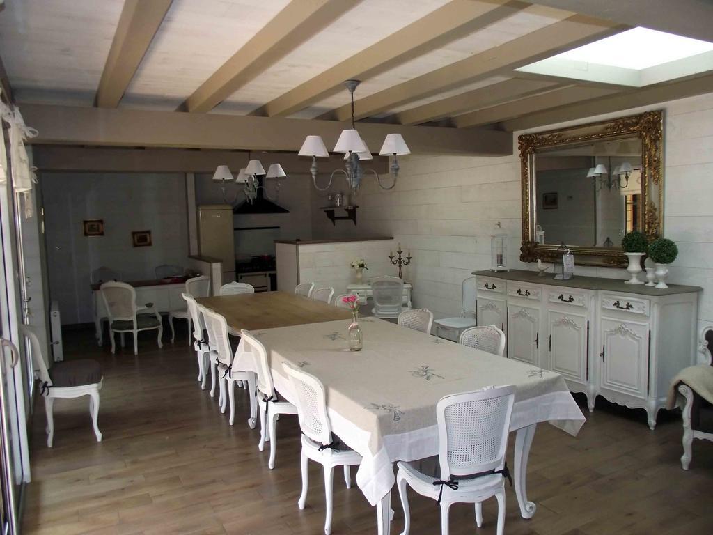 Les Belles Epoques B&B - Piscine - Terrasses - Brumisateurs - Proche Puy Du Fou Saint-Germain-sur-Moine 部屋 写真