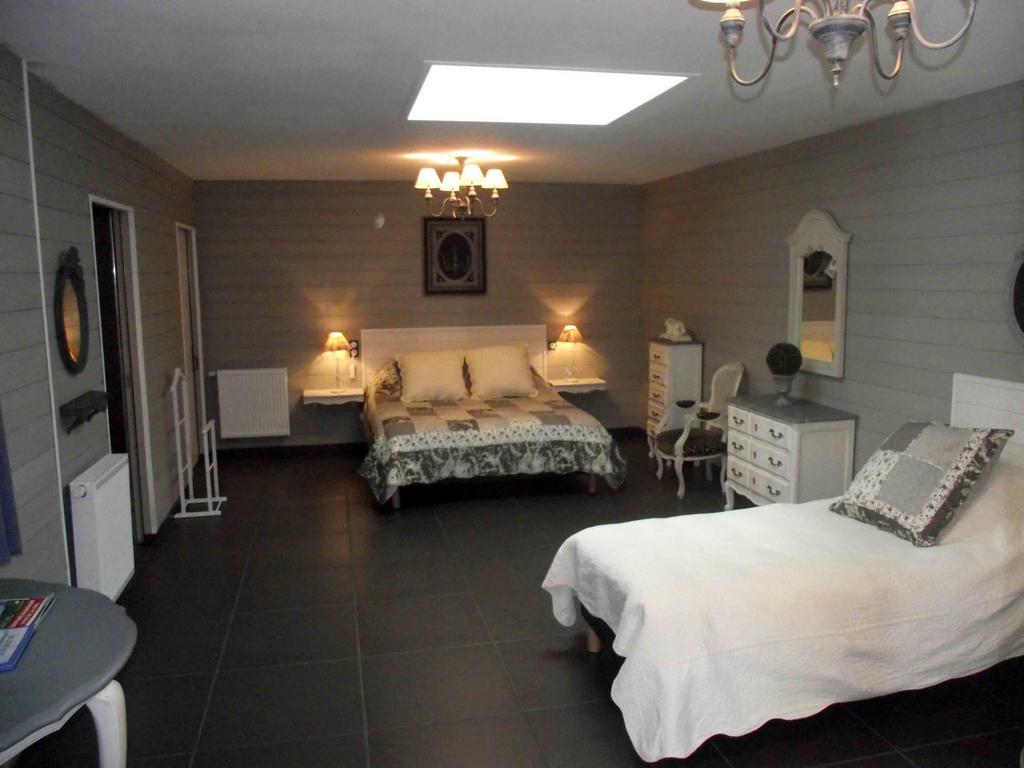 Les Belles Epoques B&B - Piscine - Terrasses - Brumisateurs - Proche Puy Du Fou Saint-Germain-sur-Moine 部屋 写真