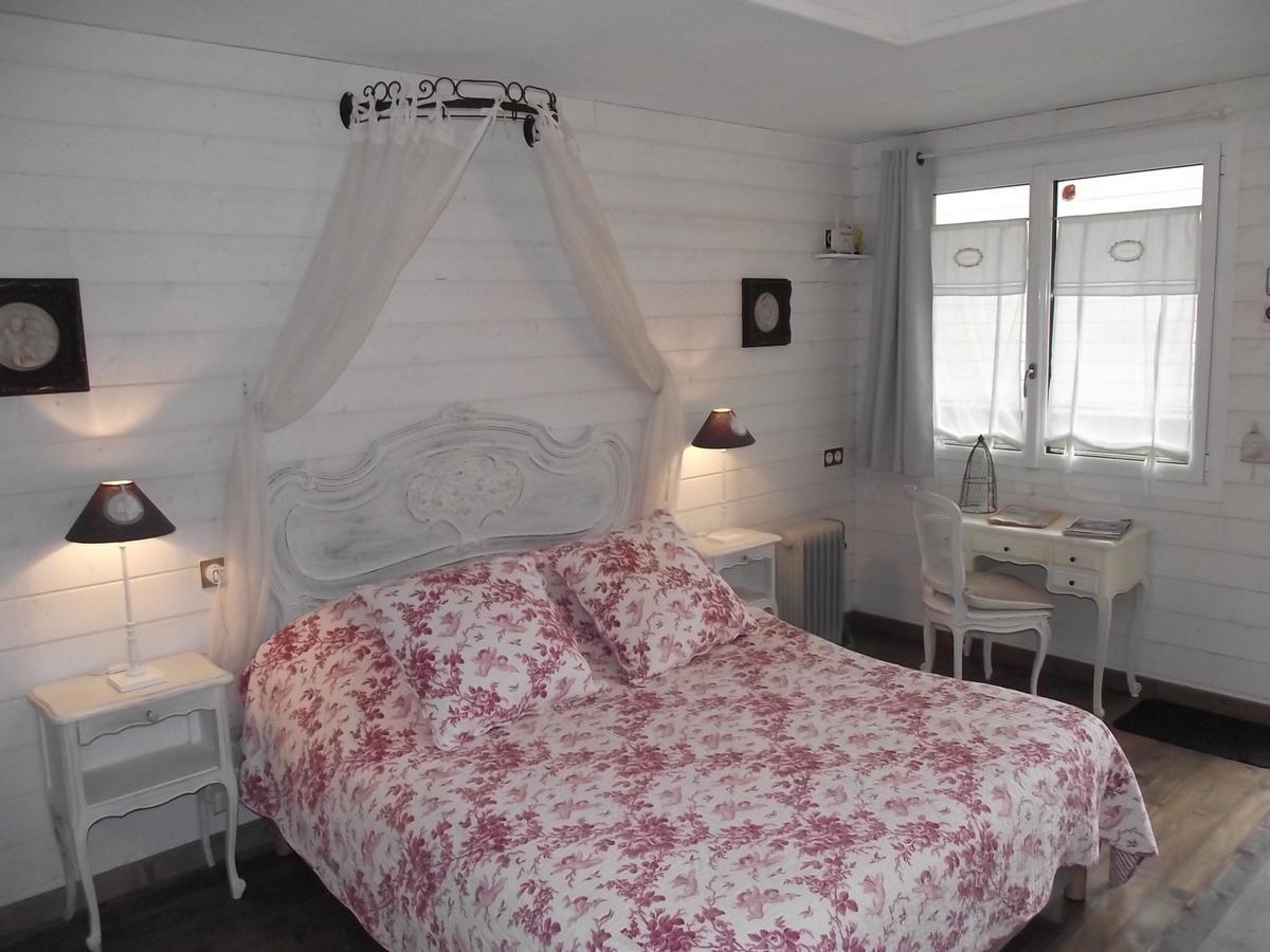 Les Belles Epoques B&B - Piscine - Terrasses - Brumisateurs - Proche Puy Du Fou Saint-Germain-sur-Moine エクステリア 写真